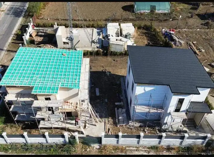 Șantierul Ansamblului Poiana, în timpul construcției