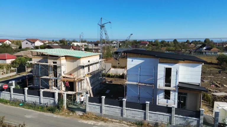 Ansamblul Poiana, vedere din dronă în timpul construcției