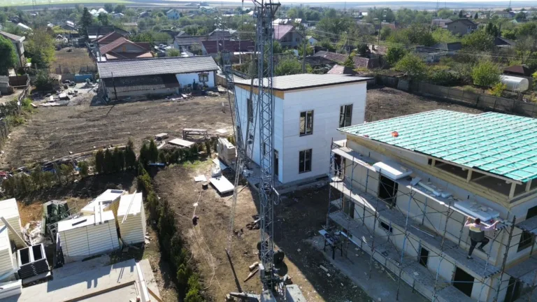 Ansamblul Poiana, vedere din dronă în timpul construcției